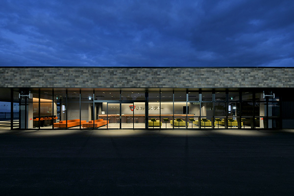 Jネットレンタカー 新千歳空港店 レンタカー店舗 事例写真