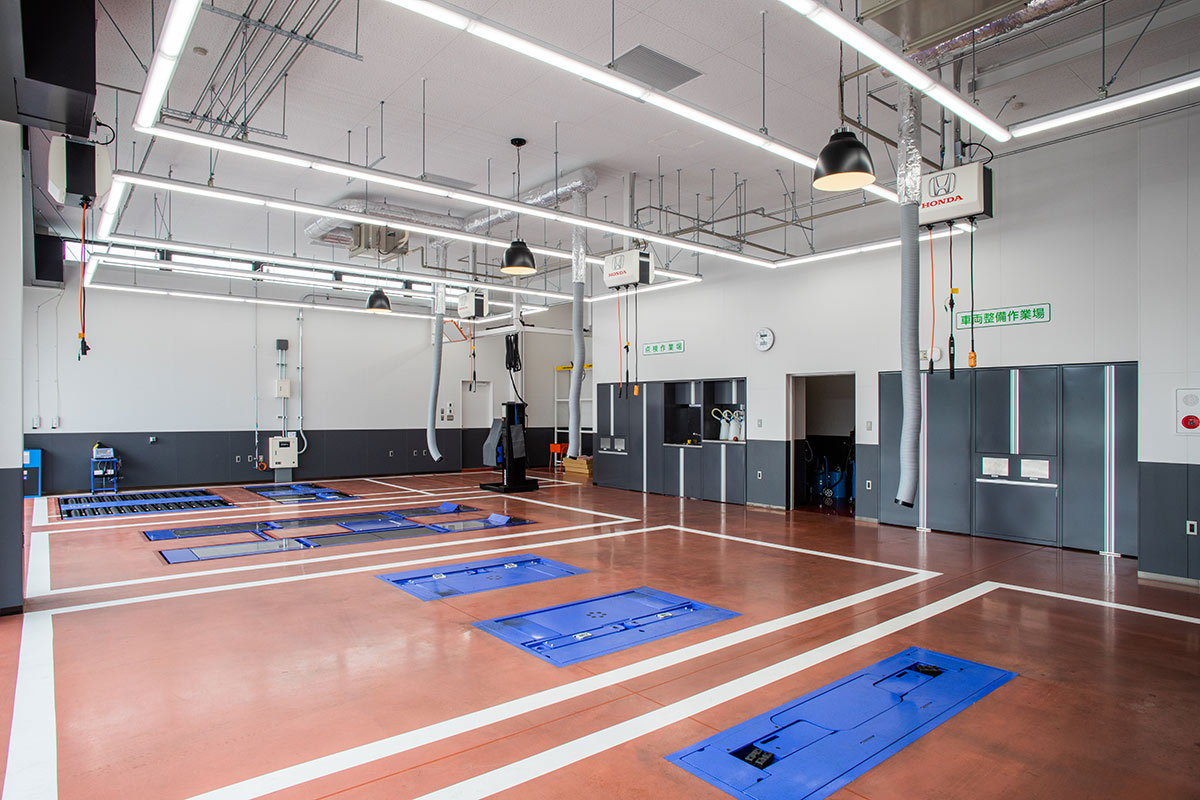 Honda Cars 山梨東 昭和店 設計監理 事例写真