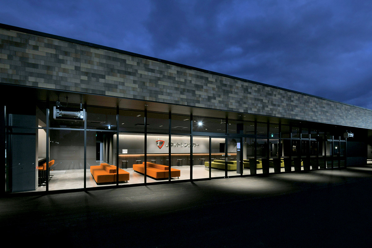 Jネットレンタカー 新千歳空港店 設計監理 事例写真