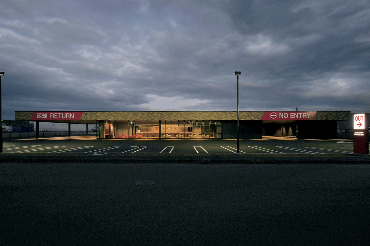 Jネットレンタカー 新千歳空港店 設計監理 事例写真