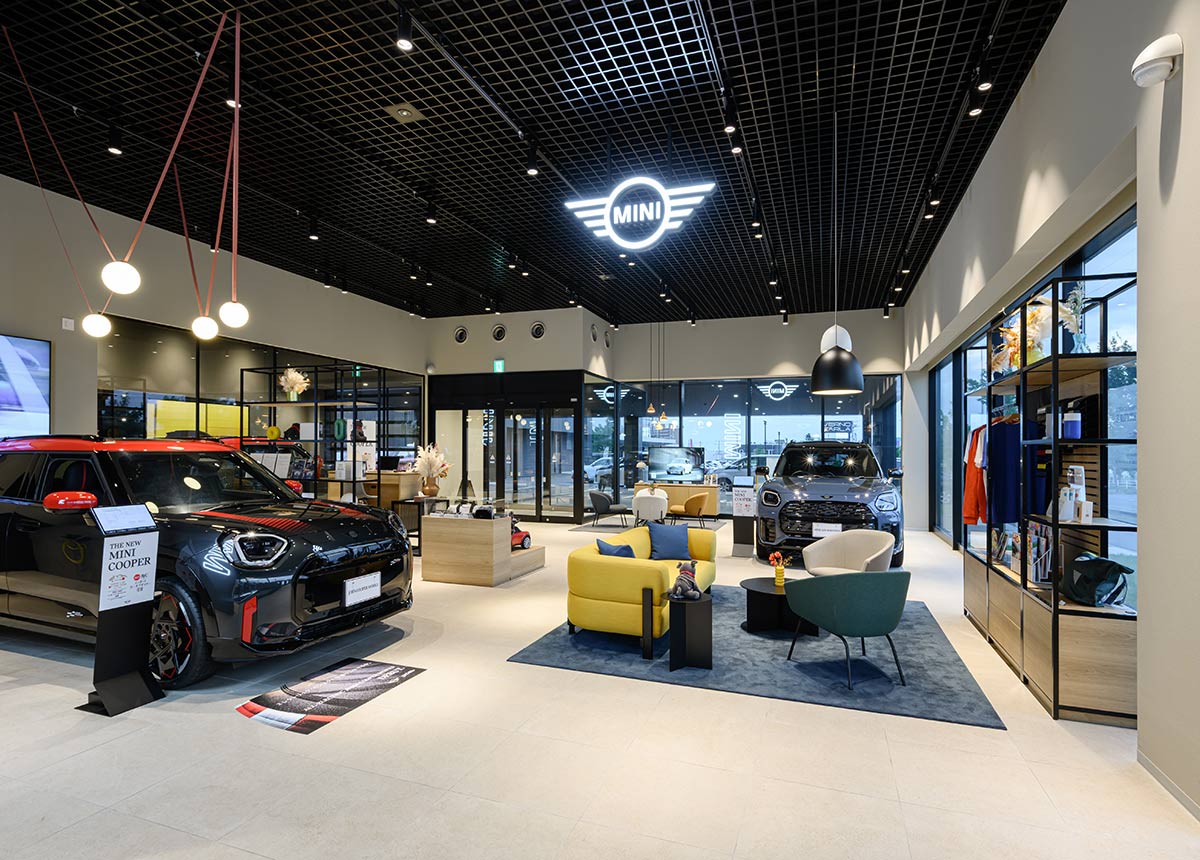 MINI 北広島 設計監理 事例写真