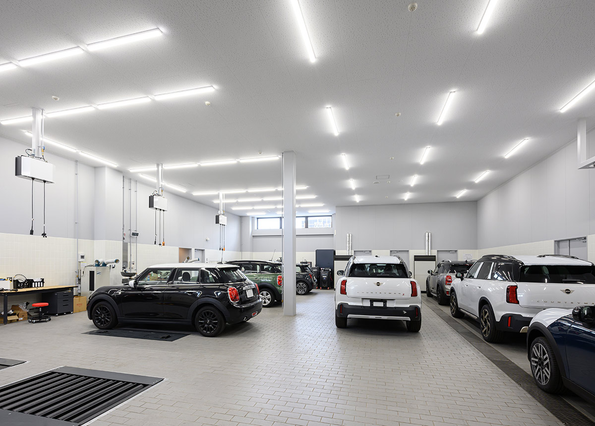 MINI 北広島 設計監理 事例写真