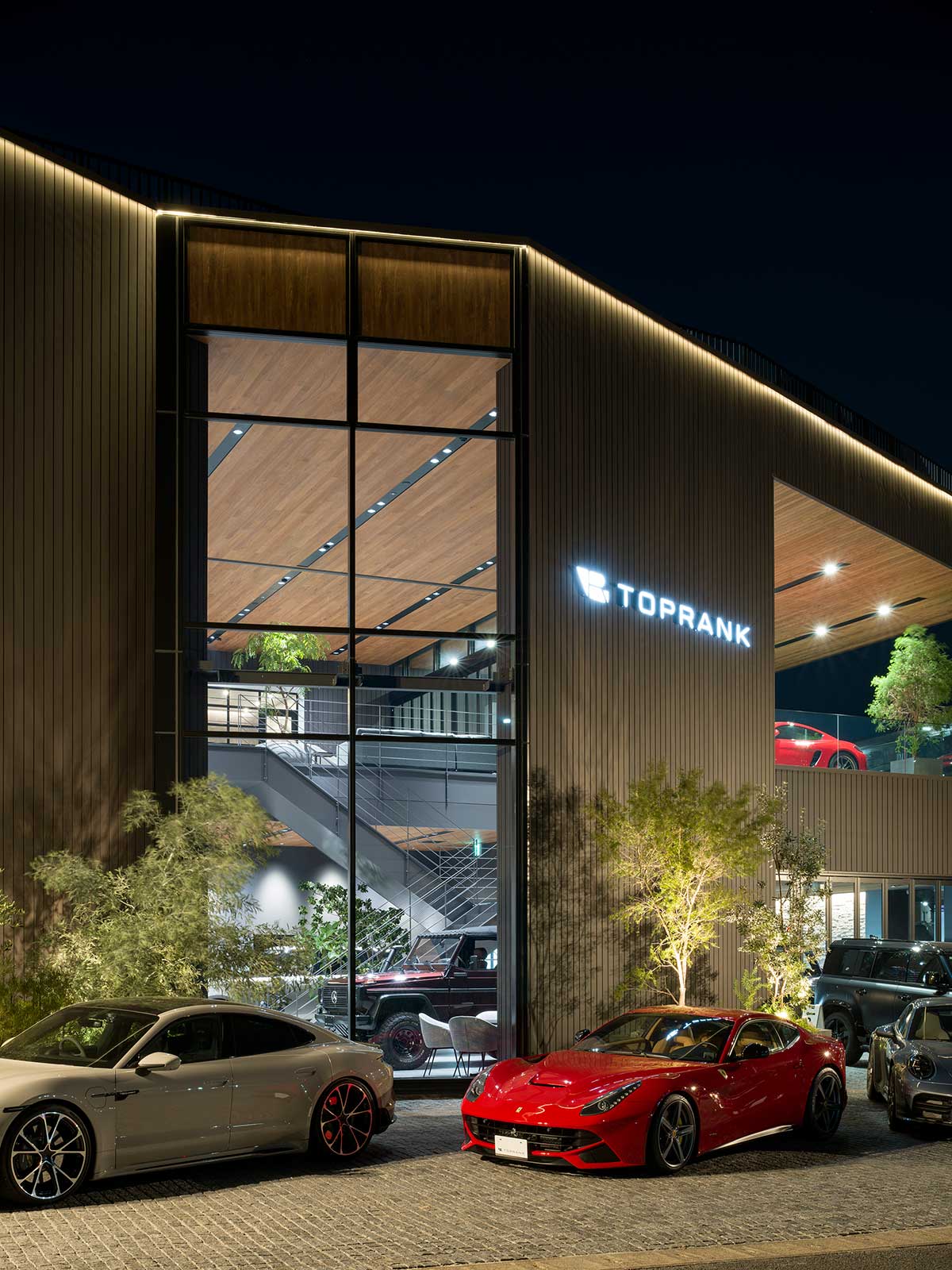 トップランク本店 設計監理 事例写真