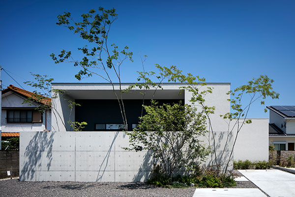 中庭を囲む平屋の家 個人住宅 設計事例