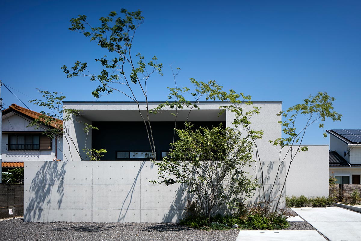 中庭を囲む平屋の家 設計監理 事例