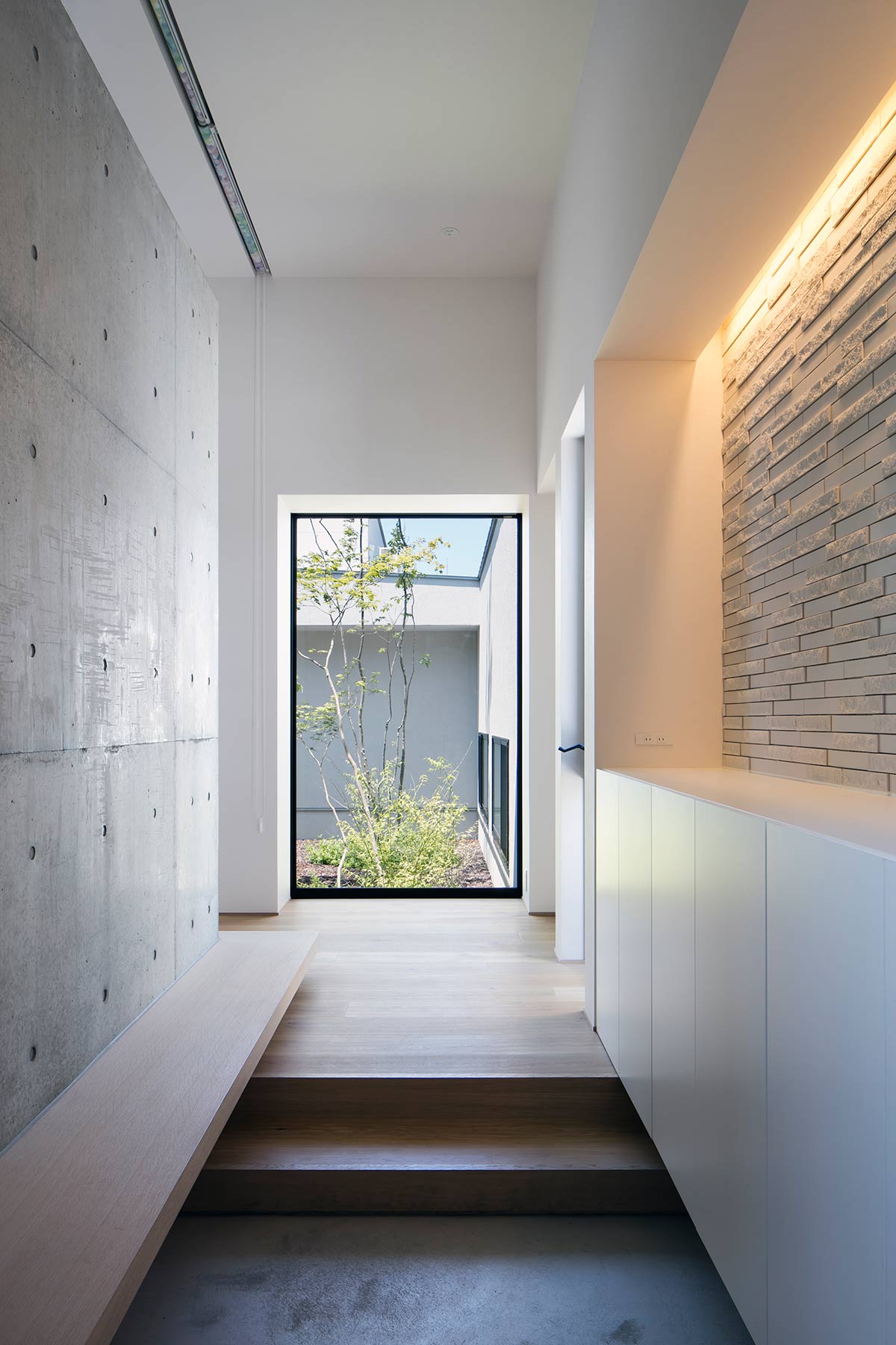 中庭を囲む平屋の家 設計監理 事例