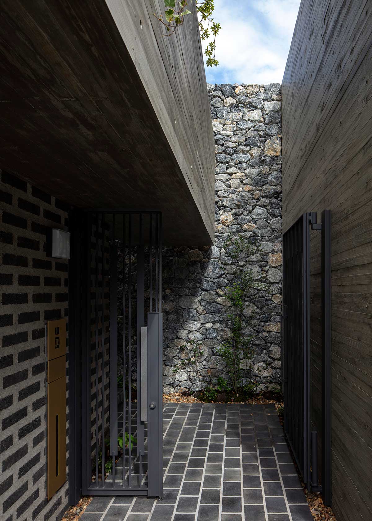 自然に包まれた邸 設計監理 事例